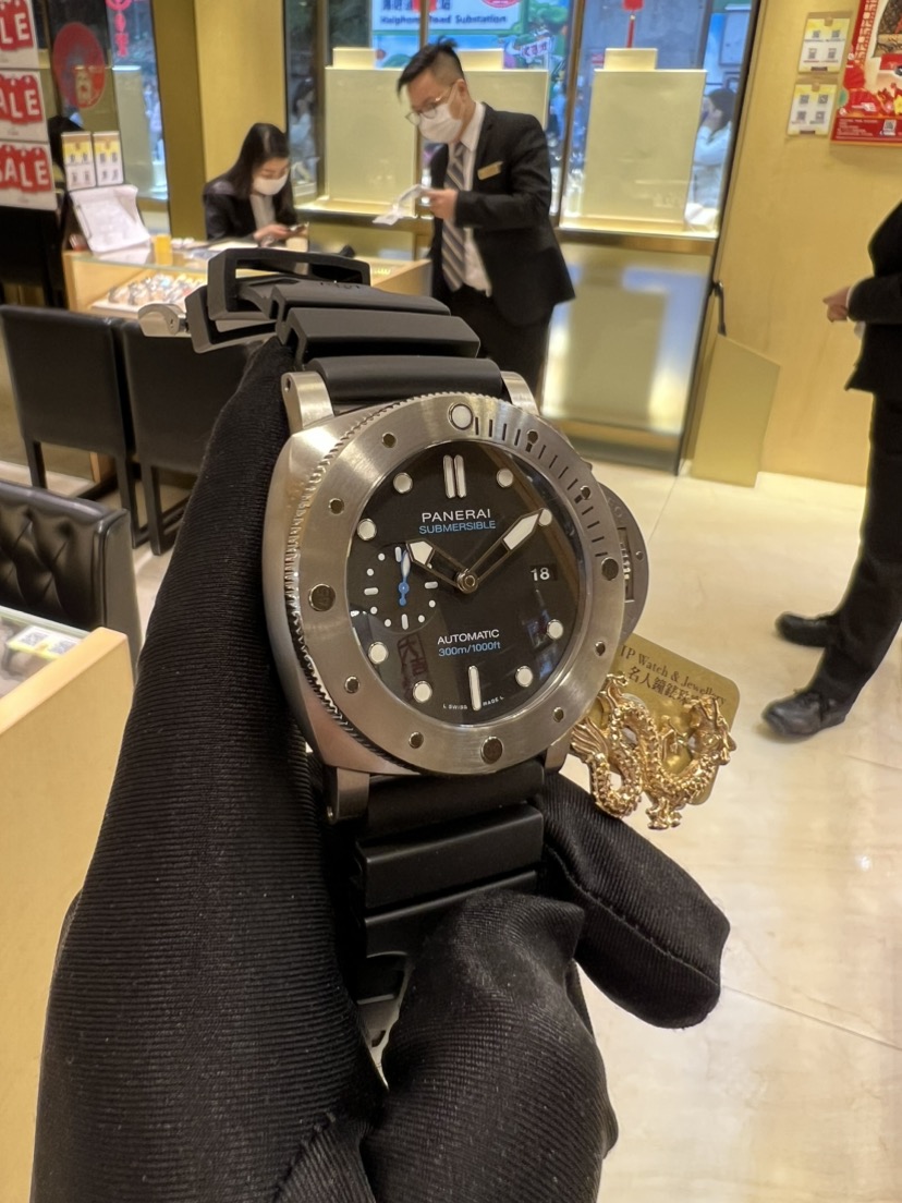 NEW PANERAI SUBMERSIBLE PAM02305 7