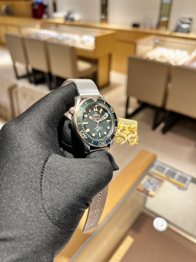 NEW OMEGA SEAMASTER 210.90.42.20.10.001 7