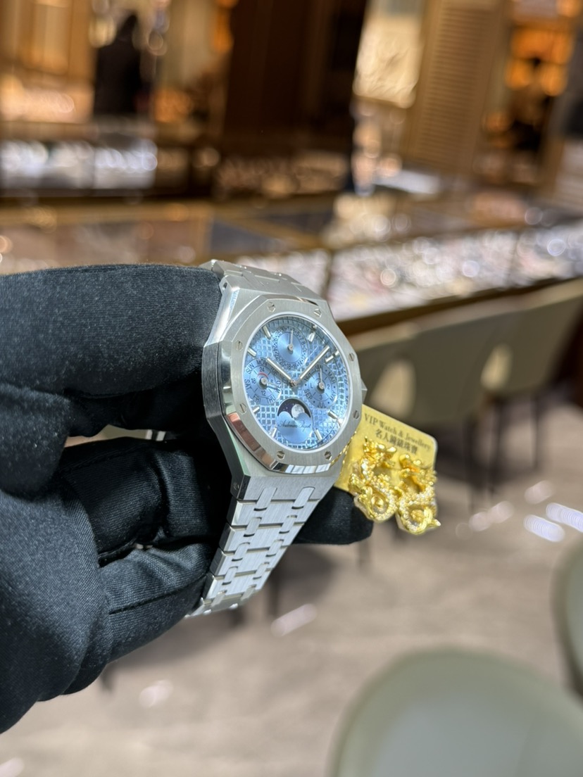 NEW AUDEMARS PIGUET Royal Oak Selfwinding Perpetual Calendar 26684ST.OO.1356ST.02 150th Anniversary Limited Edition of 150 pieces 7