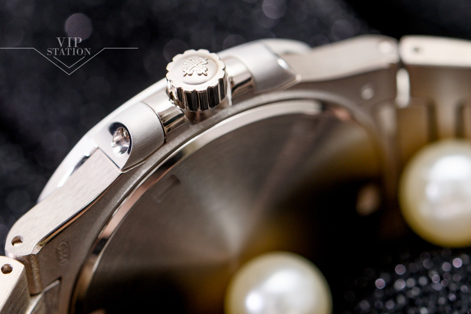 NEW PATEK PHILIPPE NAUTILUS 7010/1G-013 8