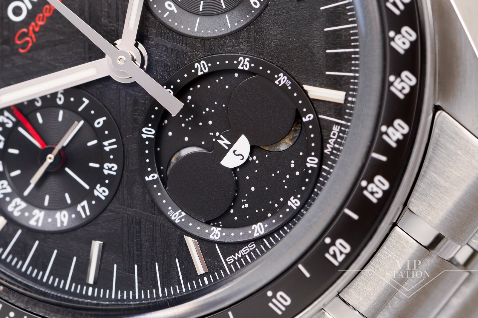 NEW OMEGA SPEEDMASTER 304.30.43.52.01.001 8