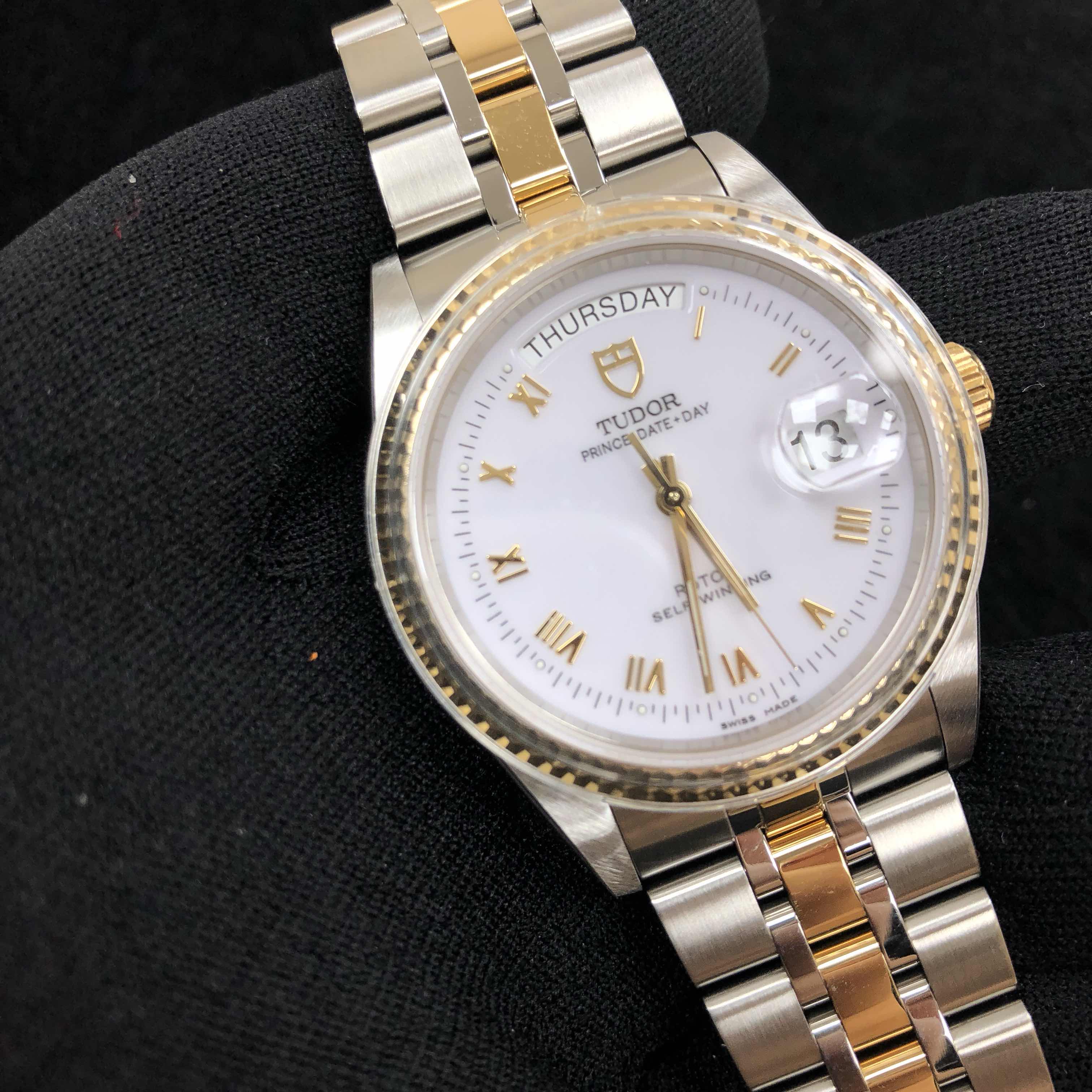 TUDOR PRICE DATE-DAY 76213-62483-WTRN 8