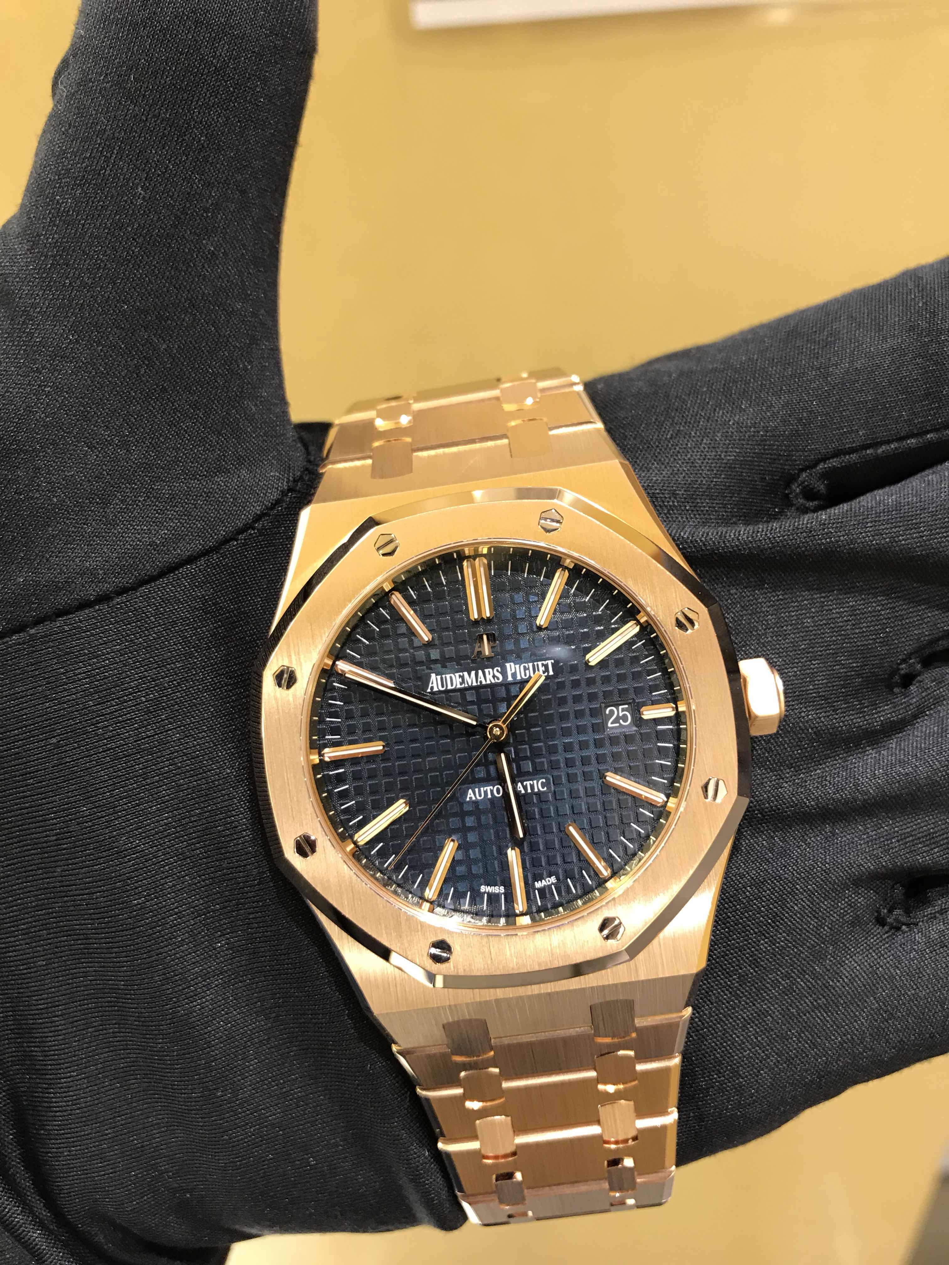 AUDEMARS PIGUET ROYAL OAK 15400OR.OO.1220OR.03 8