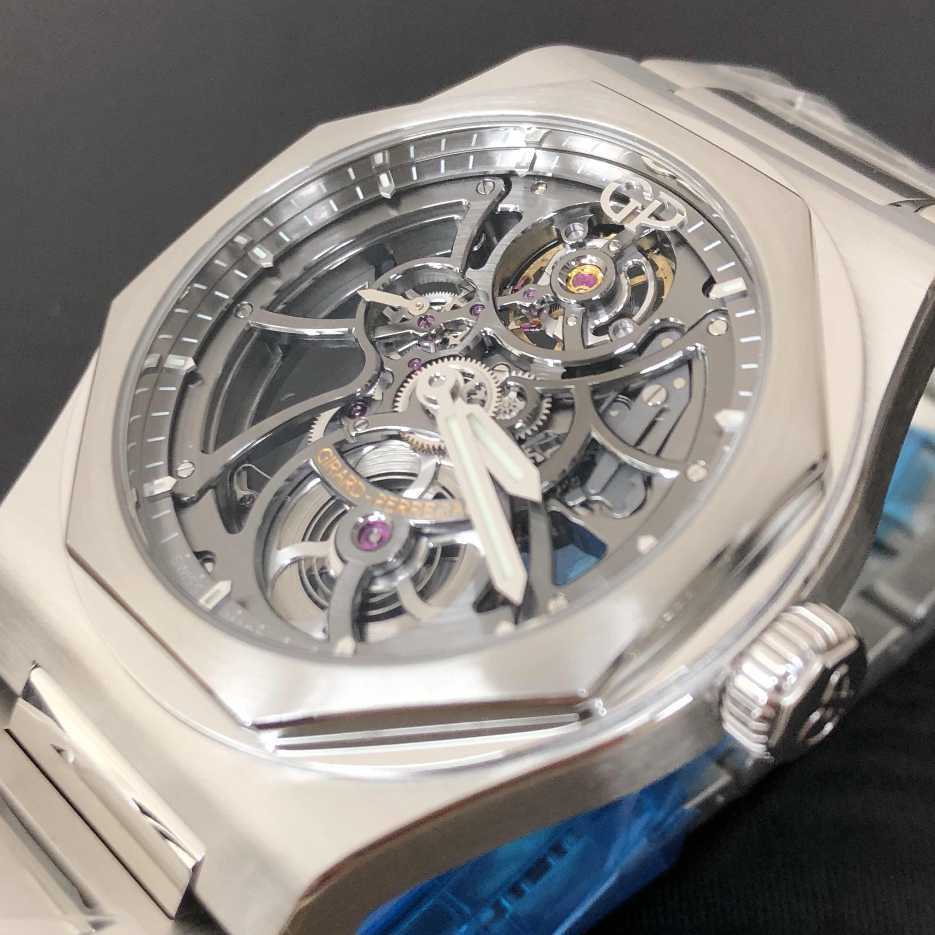 GIRARD PERREGAUX LAUREATO 81015-11-001-11A 8