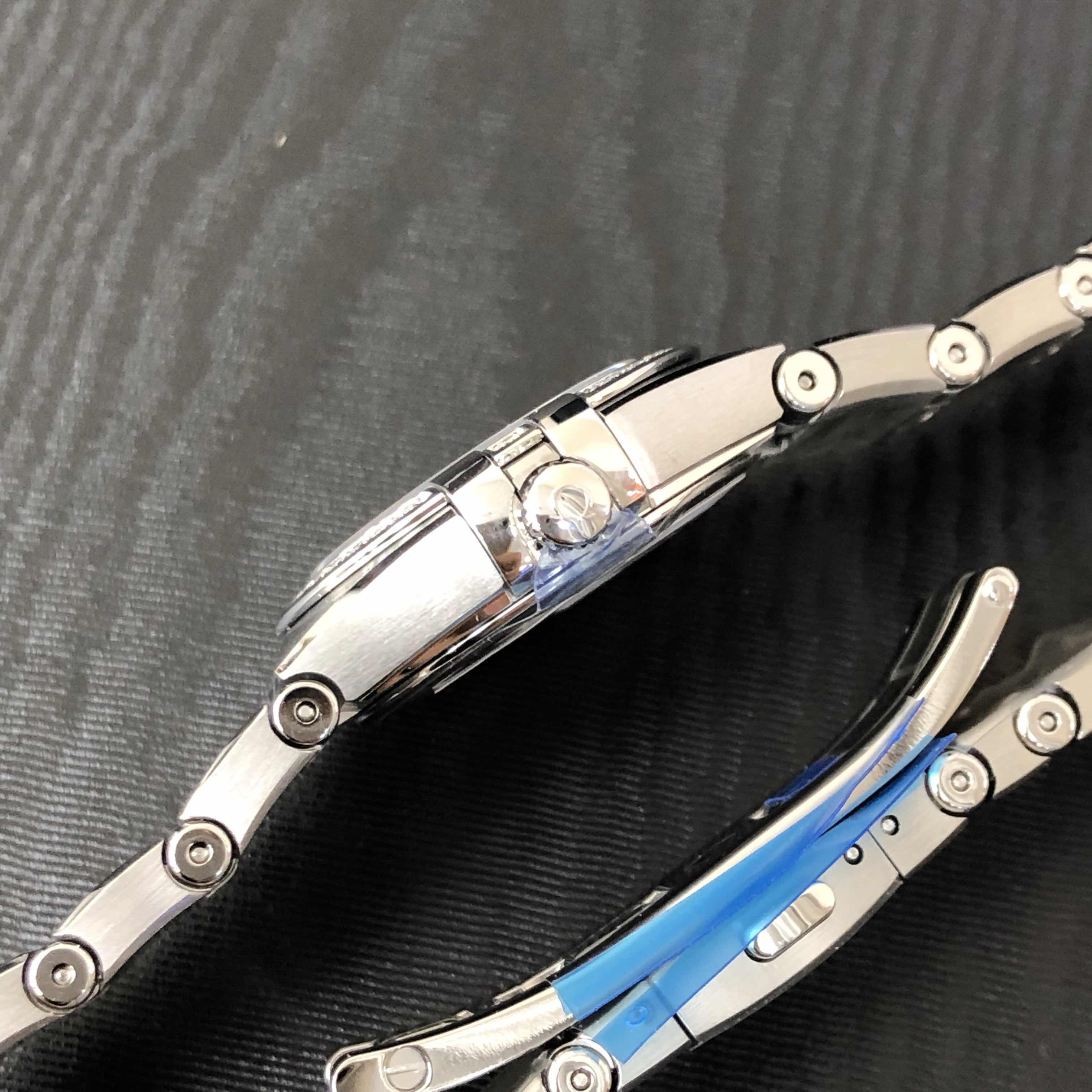 NEW OMEGA CONSTELLATION 131.15.25.60.56.001 8