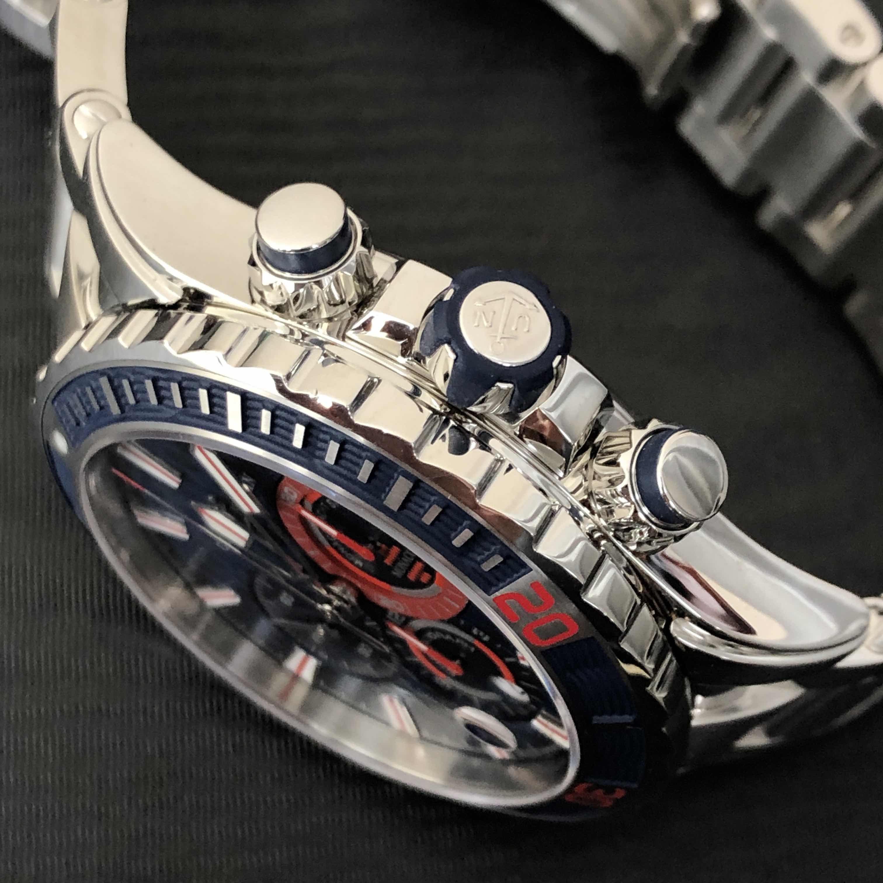 ULYSSE NARDIN DIVERS 1503-151-7M/93-MON 8