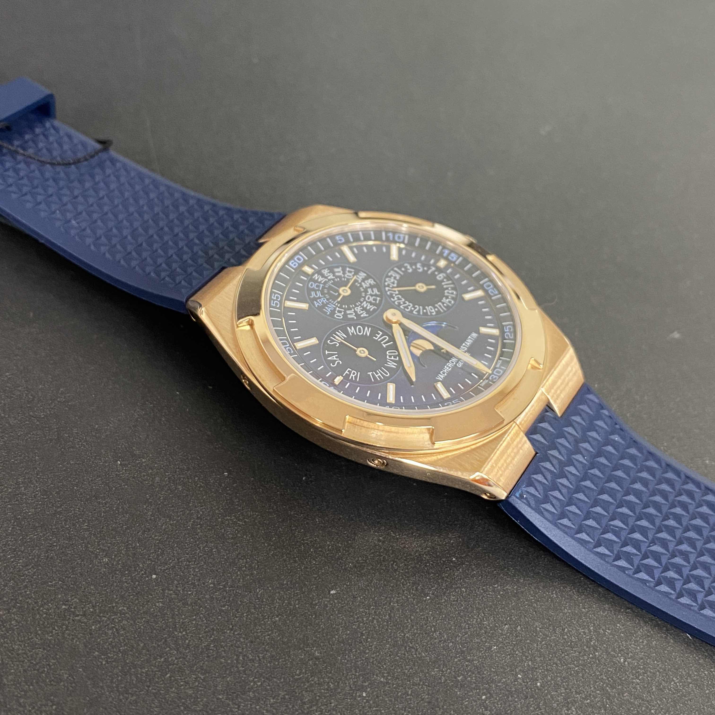 VACHERON CONSTANTIN OVERSEAS 4300V/000R-B509 8