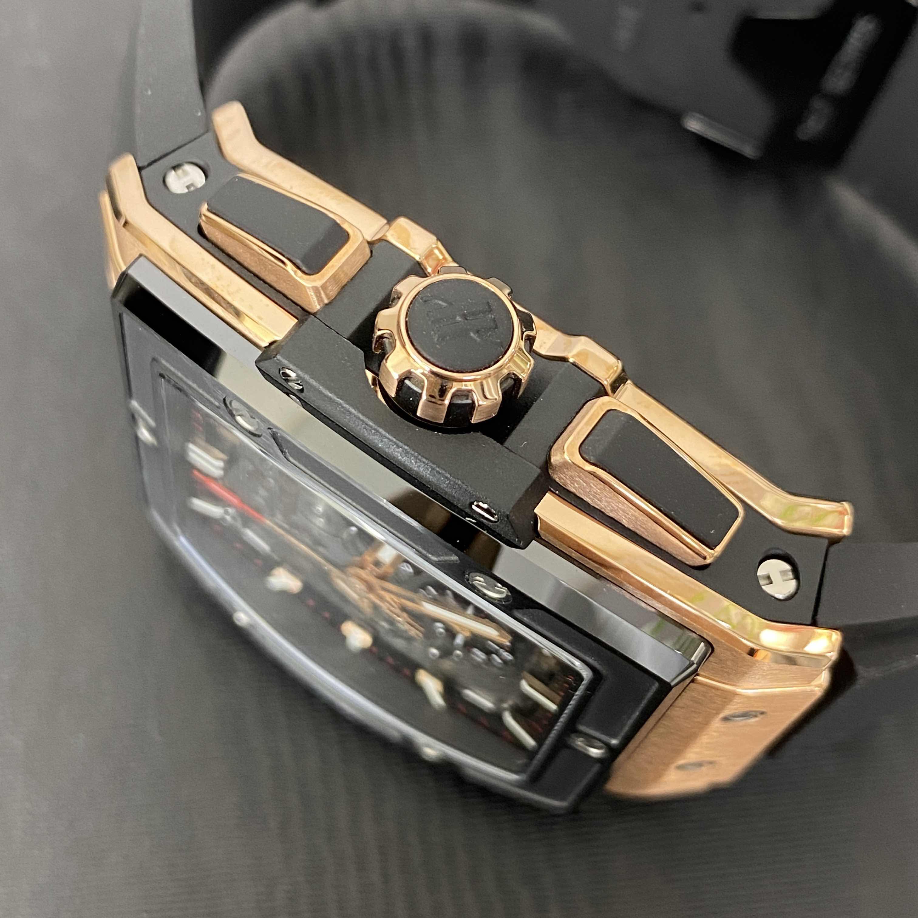 HUBLOT SPIRIT OF BIG BANG 641.OM.0183.RX 8