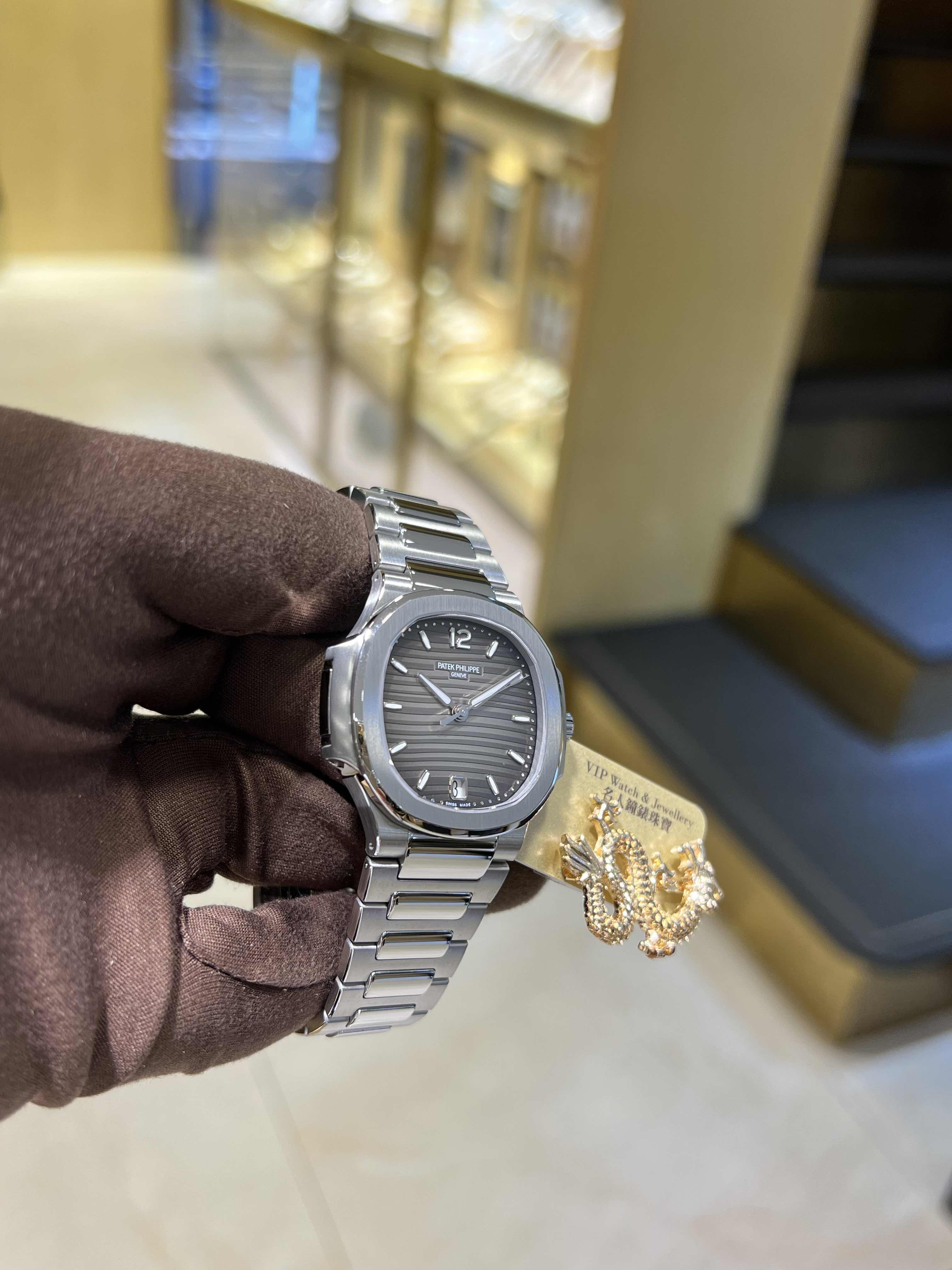 NEW PATEK PHILIPPE NAUTILUS 7118/1A-011 8