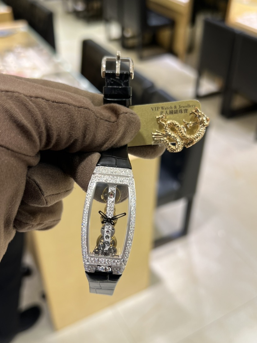 NEW CORUM GOLDEN BRIDGE 113.249.69/0001 0000 8