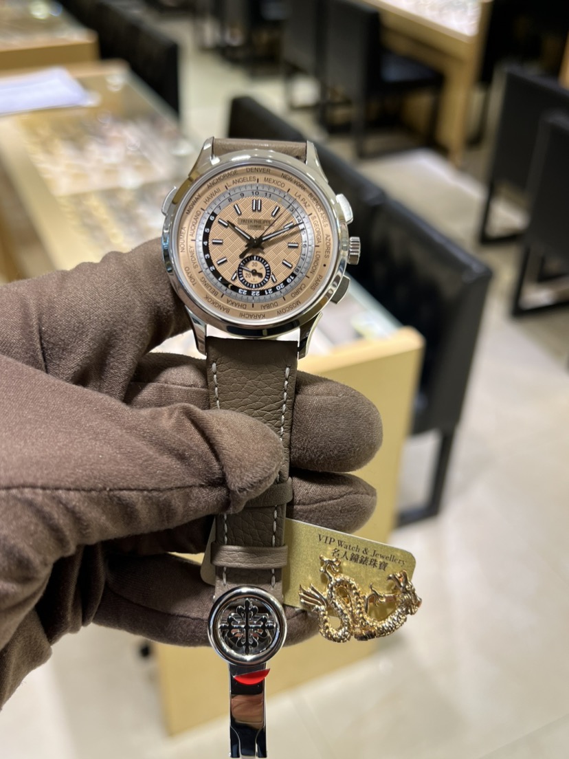 NEW PATEK PHILIPPE COMPLICATIONS 5935A-001 8