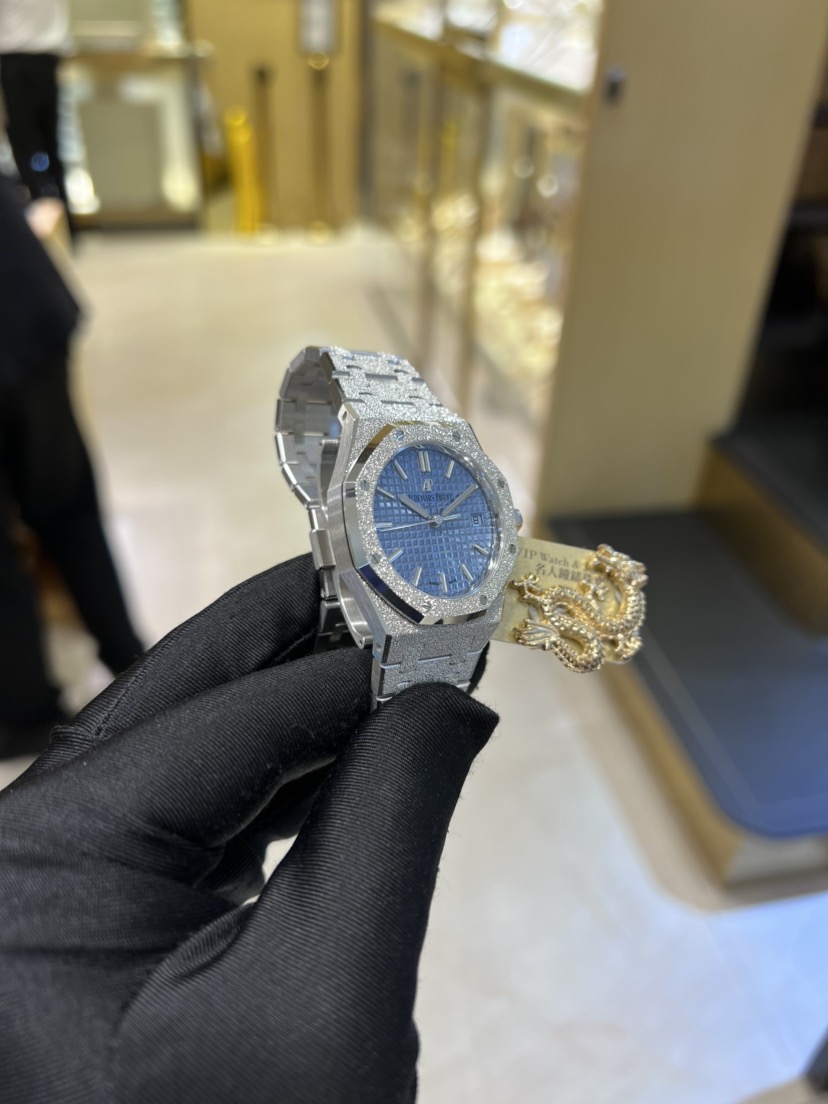 NEW AUDEMARS PIGUET ROYAL OAK 77353BC.GG.1263BC.01 8